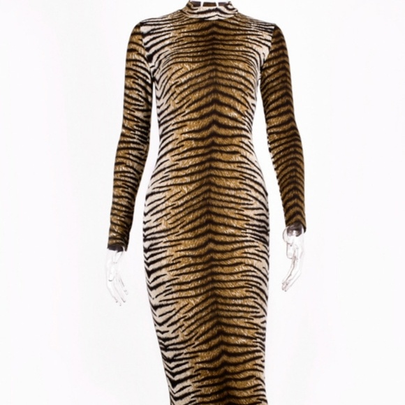 🔥NEW Sexy Brown, Black Animal Print Dress - Picture 2 of 7